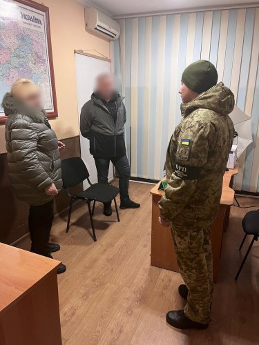 Одружився з сестрою колишньої: львівські прикордонники викрили фіктивні подружжя – 01