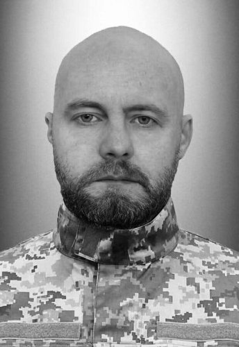 Львівщина 16 березня попрощається з загиблими військовими: імена – 05